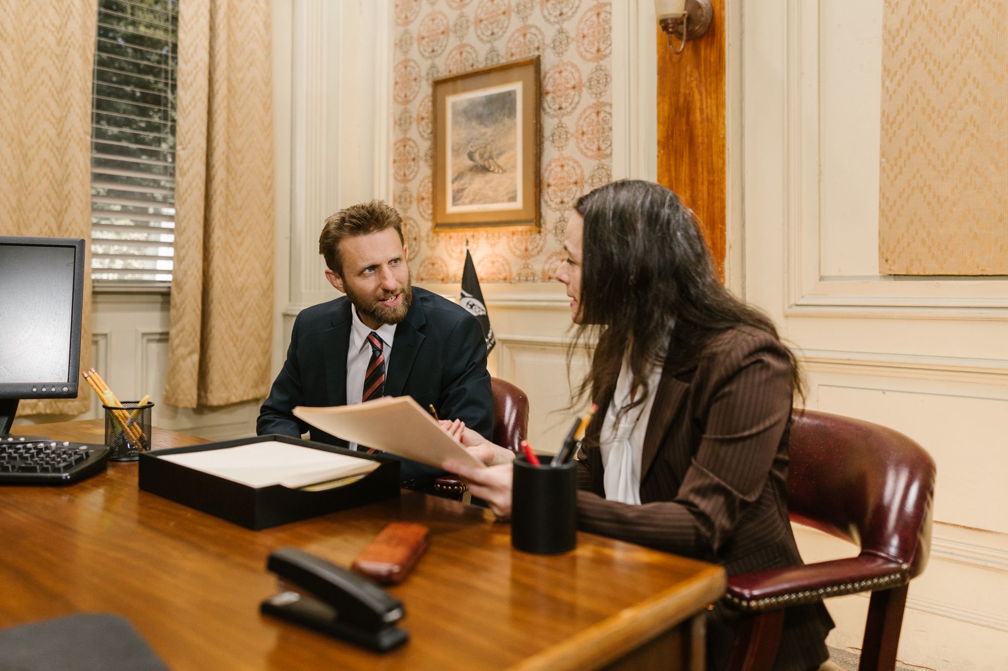 Advisory meeting in an office